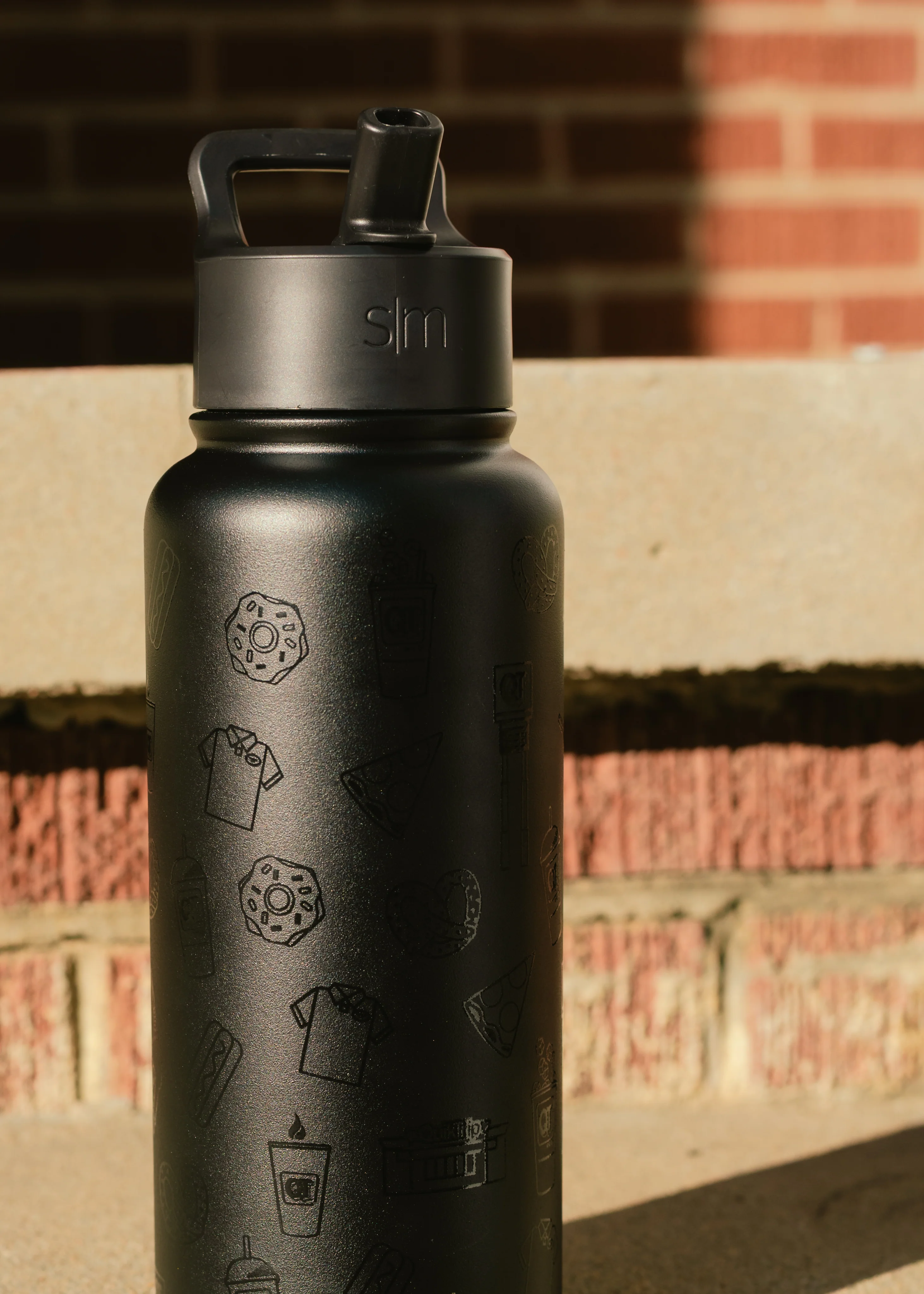 Simple Modern Black 32oz Summit Bottle - Image 3