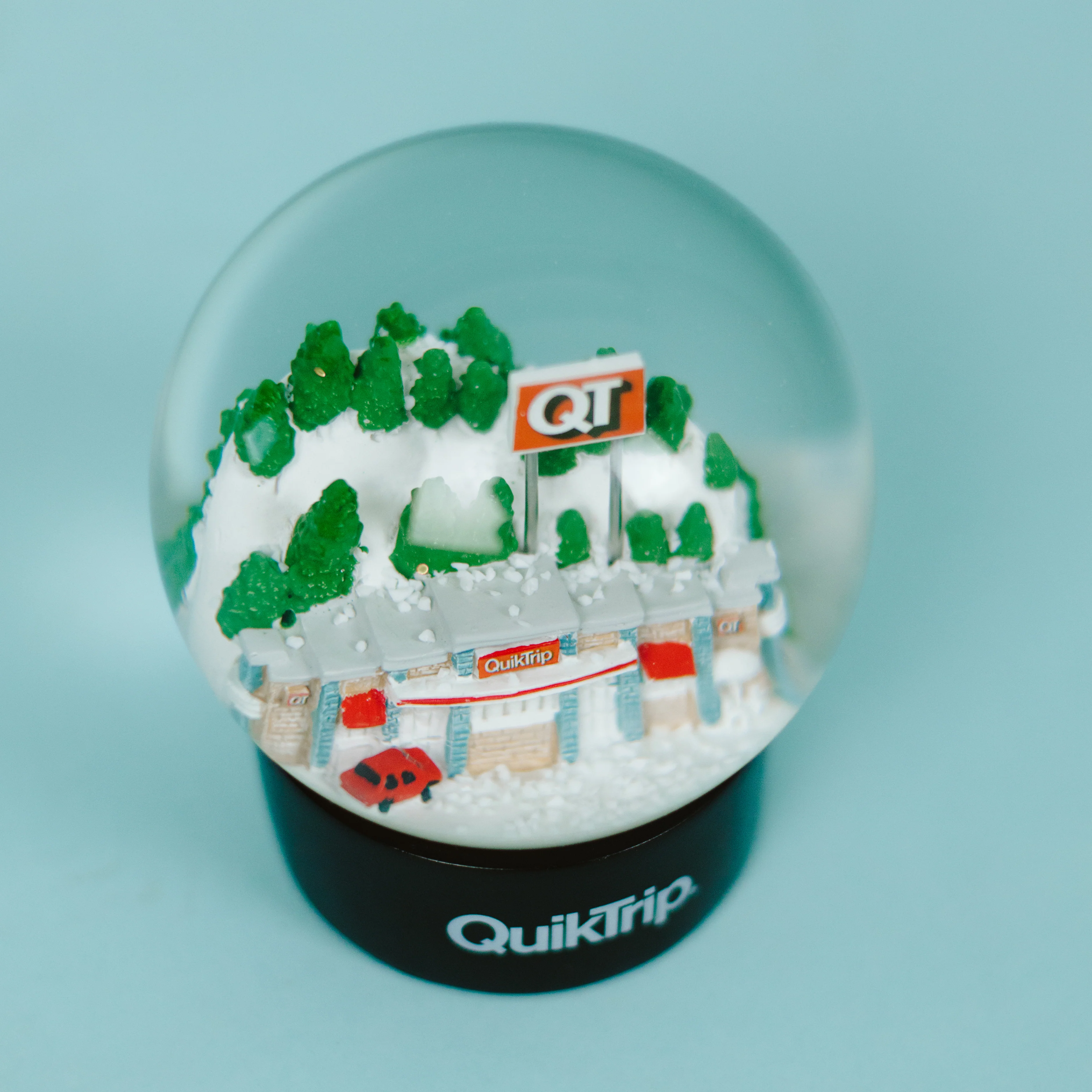 QuikTrip Snow Globe - Image 4