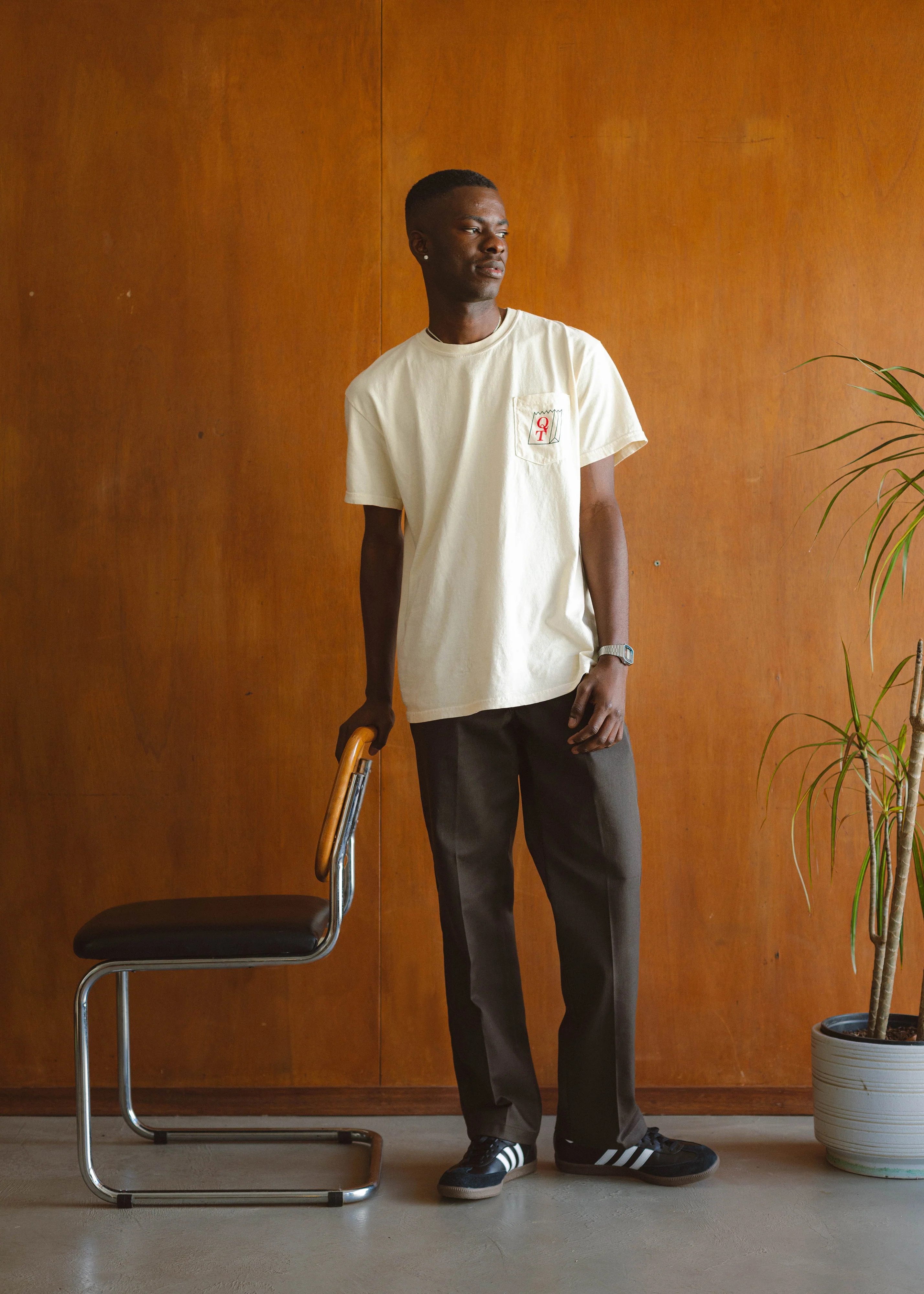 Mr Quikie Cream T-Shirt - Image 4