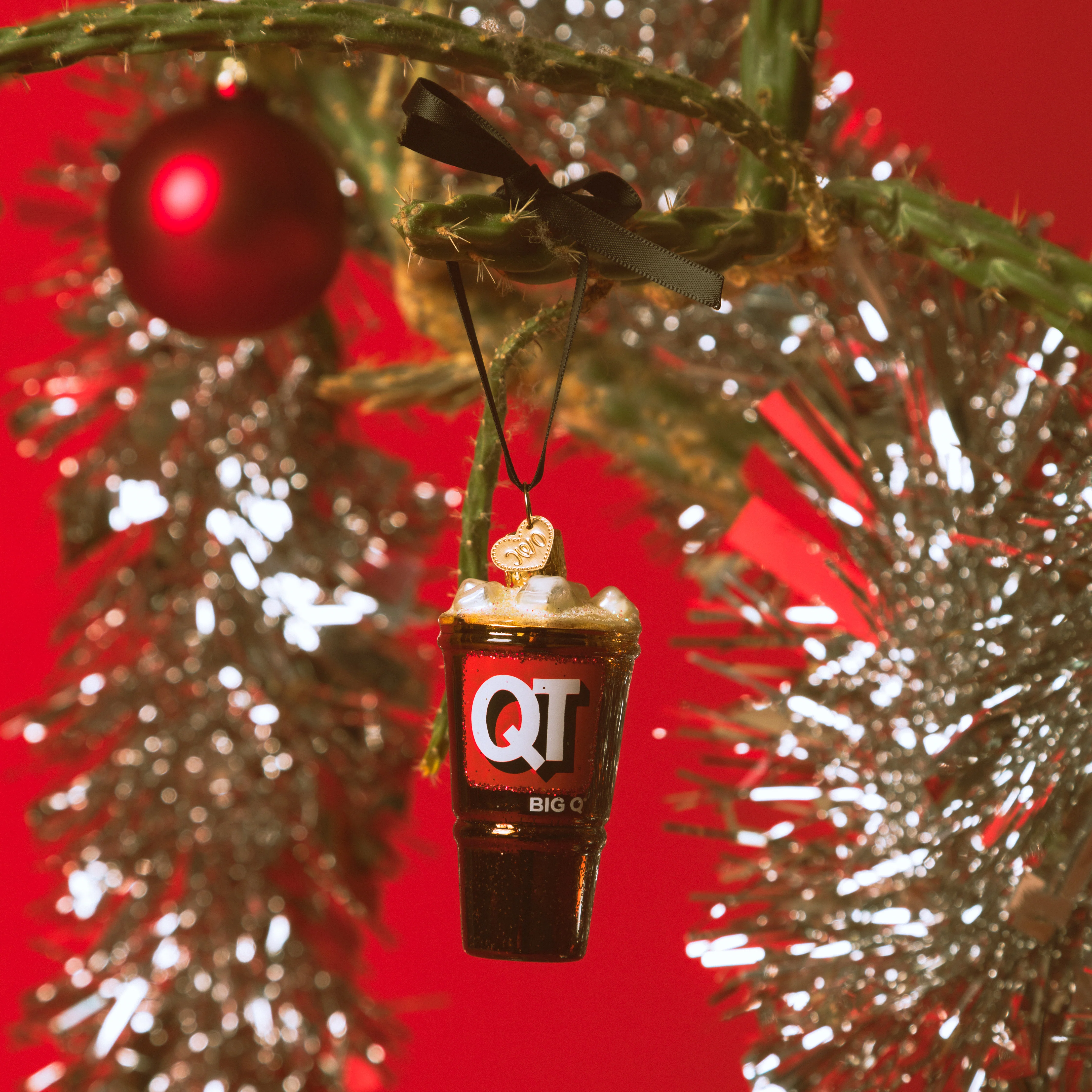 QT Big Q Christmas Ornament - Image 5