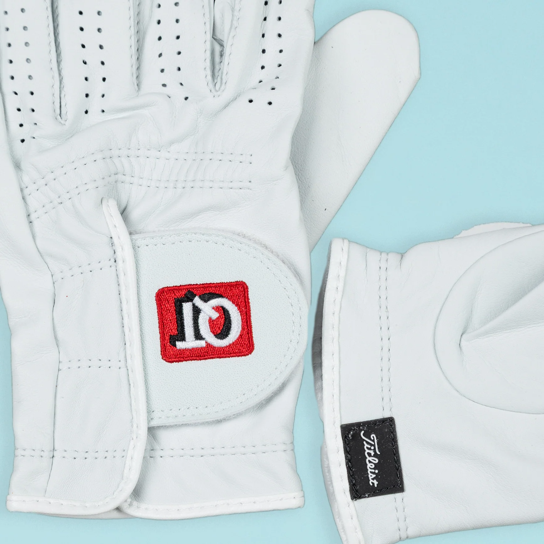 QT Titleist Player Men's Glove - Image 3